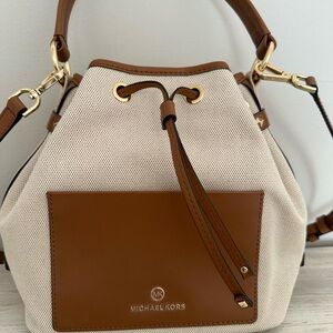 Michael Kors Brown and Cream Shoulder Bag